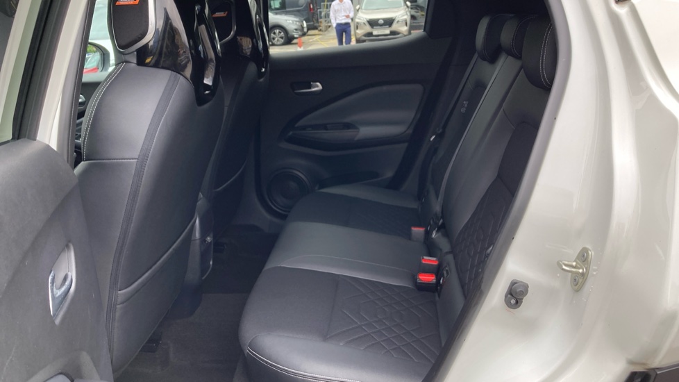 Nissan Juke 1.0 DiG-T 114 Tekna 5dr Petrol Hatchback - Image 16