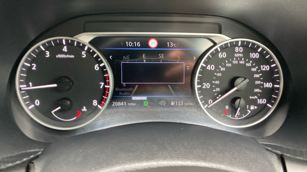 Nissan Juke 1.0 DiG-T 114 N-Connecta 5dr Petrol Hatchback - Image 18