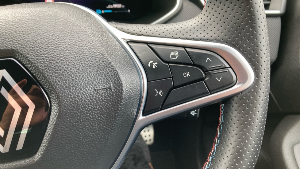 Renault Clio 1.6 E-TECH full hybrid 145 Esprit Alpine 5dr Auto Hybrid Hatchback - Image 27
