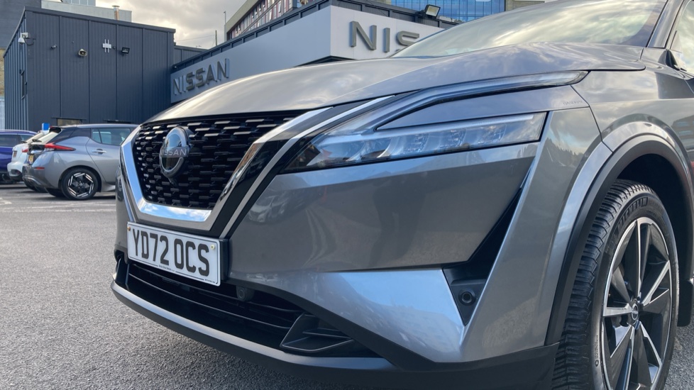 Nissan Qashqai 1.3 DiG-T MH Tekna 5dr Petrol Hatchback - Image 25