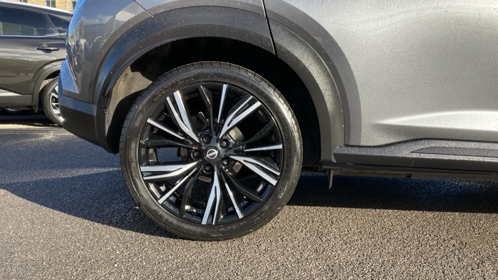 Nissan Juke 1.0 DiG-T 114 Tekna+ 5dr Petrol Hatchback - Image 7