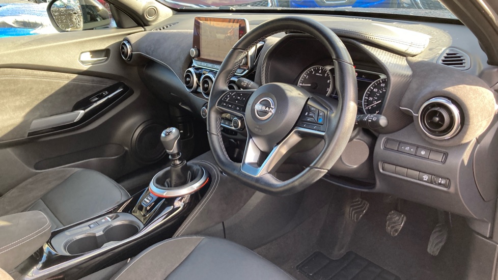 Nissan Juke 1.0 DiG-T 114 Tekna+ 5dr Petrol Hatchback - Image 11