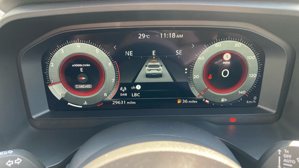 Nissan Qashqai 1.3 DiG-T MH N-Connecta 5dr Petrol Hatchback - Image 18