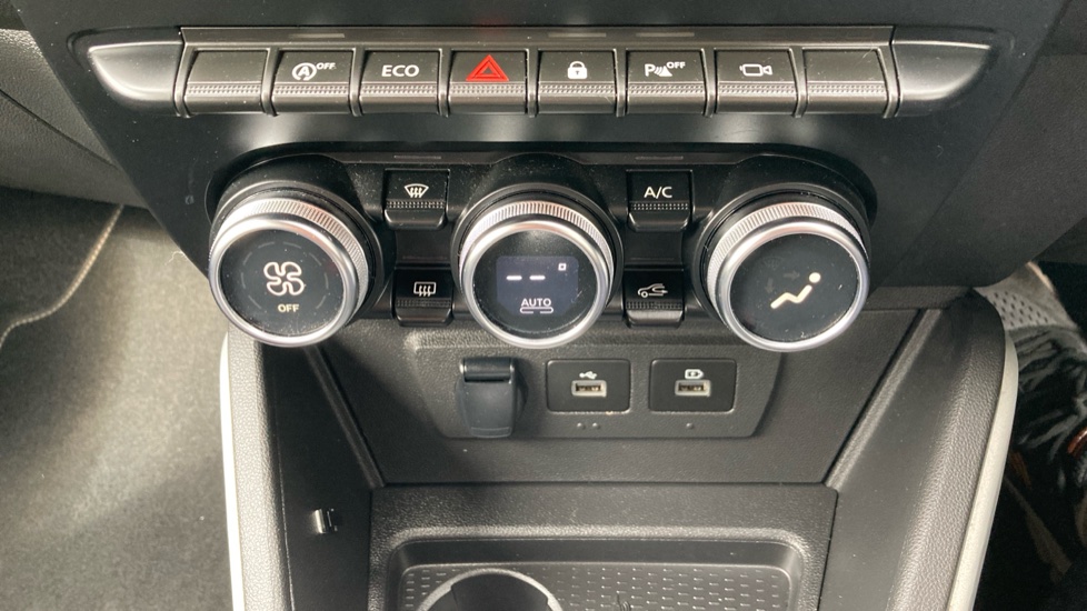 Dacia Duster 1.5 Blue dCi Prestige 5dr Diesel Estate - Image 24