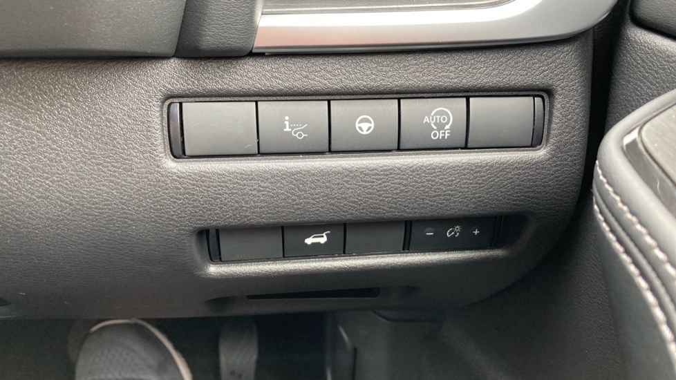 Nissan X-Trail 1.5 MHEV 163 Tekna 5dr Xtronic Petrol Station Wagon - Image 33