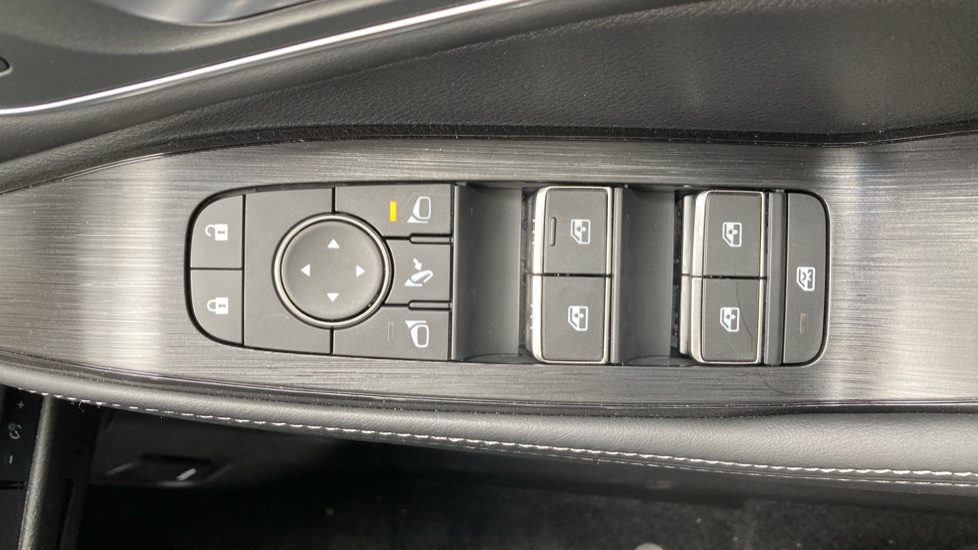 Nissan X-Trail 1.5 MHEV 163 Tekna 5dr [7 Seat] Xtronic Petrol Station Wagon - Image 33