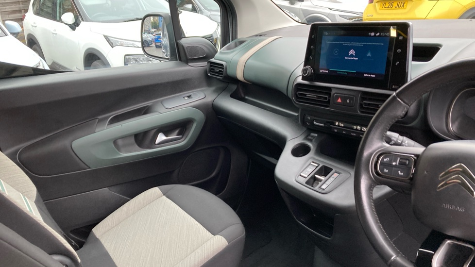 Citroen Berlingo 100kW Flair XTR M 50kWh 5dr Auto Electric Estate - Image 14