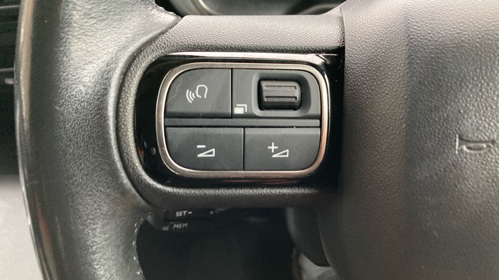 Citroen Berlingo 100kW Flair XTR M 50kWh 5dr Auto Electric Estate - Image 29