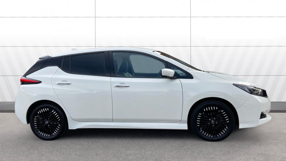 Nissan LEAF 110kW Shiro 39kWh 5dr Auto Electric Hatchback - Image 5