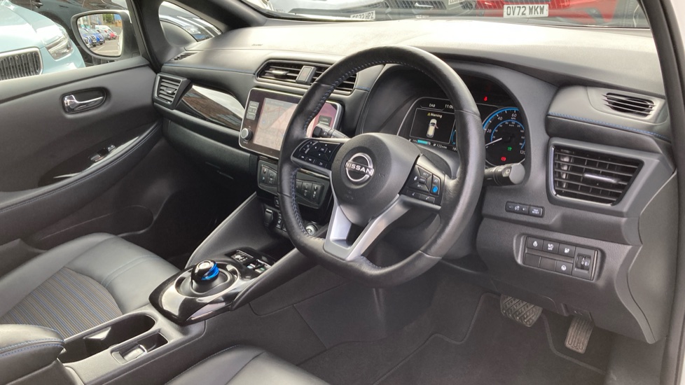 Nissan LEAF 110kW Shiro 39kWh 5dr Auto Electric Hatchback - Image 11
