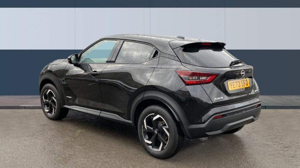 Nissan Juke 1.6 Hybrid N-Connecta 5dr Auto Hybrid Hatchback - Image 2