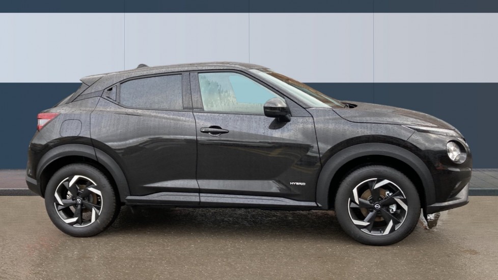 Nissan Juke 1.6 Hybrid N-Connecta 5dr Auto Hybrid Hatchback - Image 5