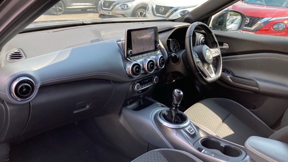 Nissan Juke 1.0 DiG-T 114 Enigma 5dr Petrol Hatchback - Image 9