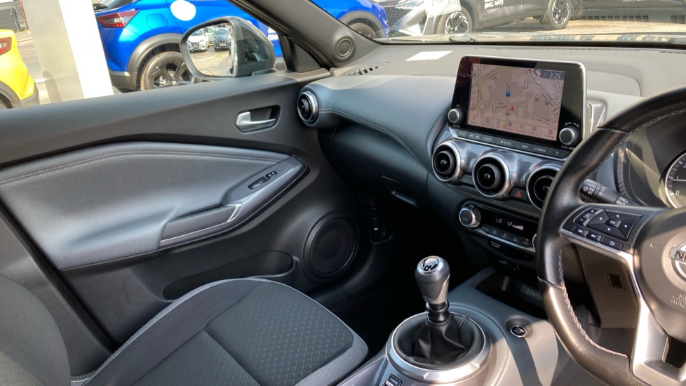 Nissan Juke 1.0 DiG-T 114 Enigma 5dr Petrol Hatchback - Image 14