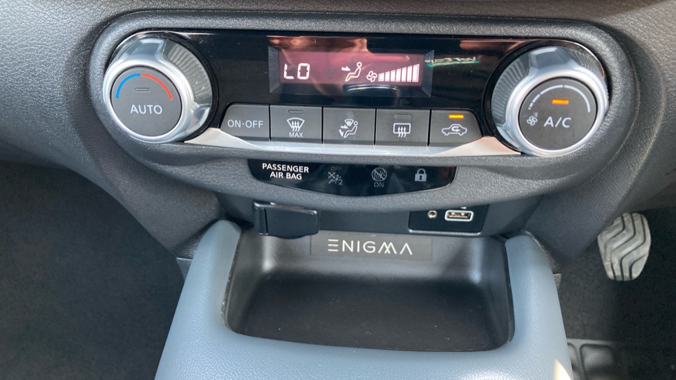 Nissan Juke 1.0 DiG-T 114 Enigma 5dr Petrol Hatchback - Image 23
