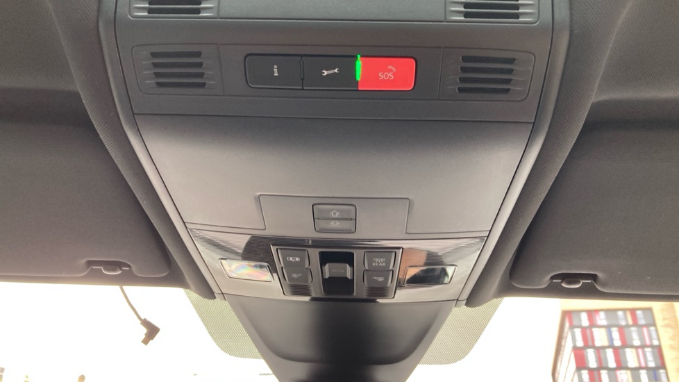 Volkswagen Tiguan 2.0 TSi 190 4Motion R-Line Tech 5dr DSG Petrol Estate - Image 36