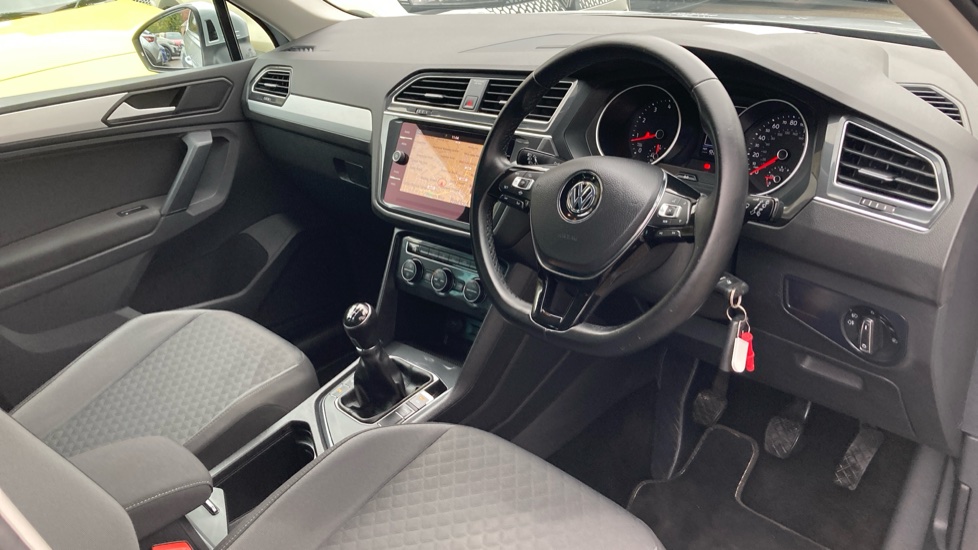 Volkswagen Tiguan 1.5 TSi EVO 150 Match 5dr Petrol Estate - Image 11