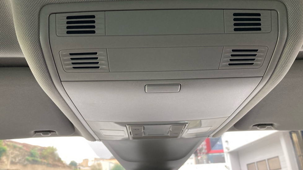 Volkswagen Tiguan 1.5 TSi EVO 150 Match 5dr Petrol Estate - Image 33