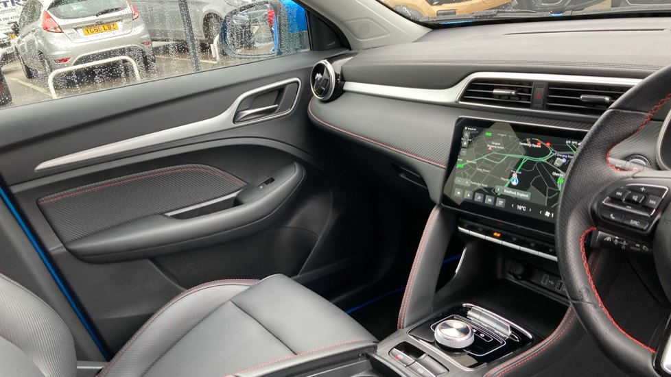 MG ZS 130kW Trophy Connect EV 51kWh 5dr Auto Electric Hatchback - Image 14