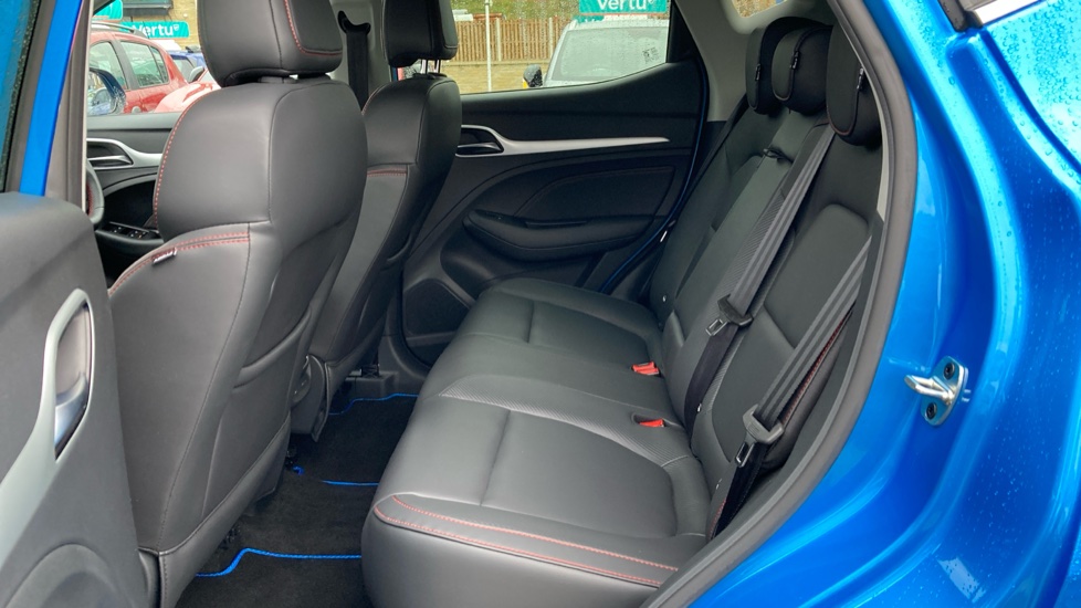 MG ZS 130kW Trophy Connect EV 51kWh 5dr Auto Electric Hatchback - Image 16