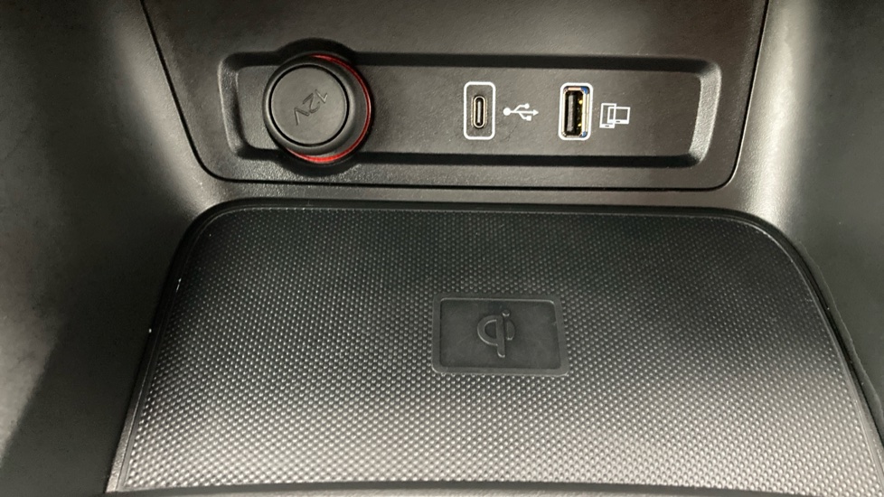 MG ZS 130kW Trophy Connect EV 51kWh 5dr Auto Electric Hatchback - Image 24