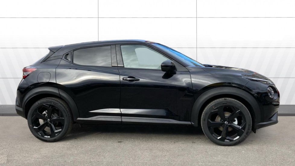 Nissan Juke 1.6 Hybrid Tekna 5dr Auto Hybrid Hatchback - Image 5