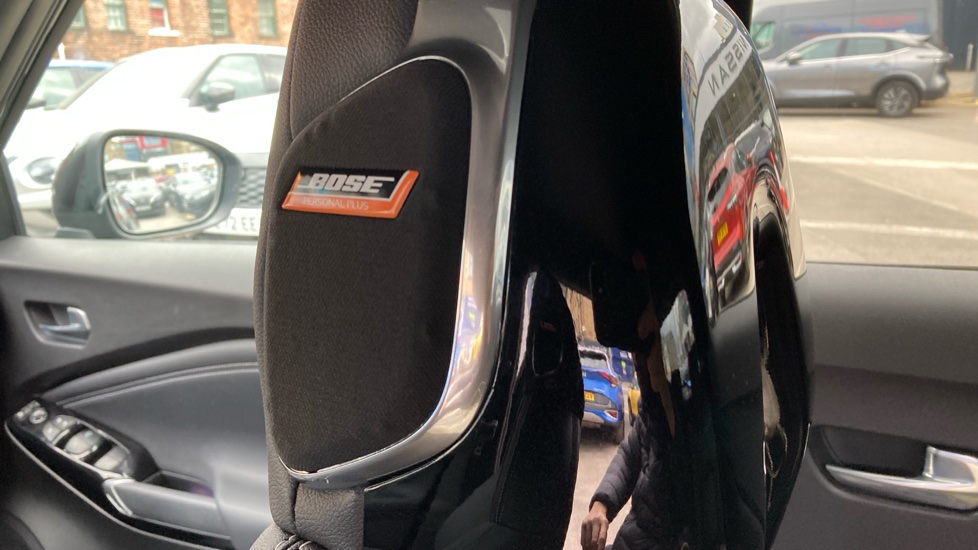 Nissan Juke 1.6 Hybrid Tekna 5dr Auto Hybrid Hatchback - Image 34