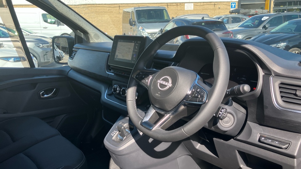 Nissan Primastar 30 L1 Diesel 2.0 dCi 170ps H1 Tekna Crew Van Auto [9 Speed] - Image 11