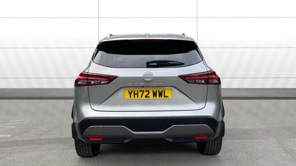 Nissan Qashqai 1.3 DiG-T MH N-Connecta 5dr Petrol Hatchback - Image 6