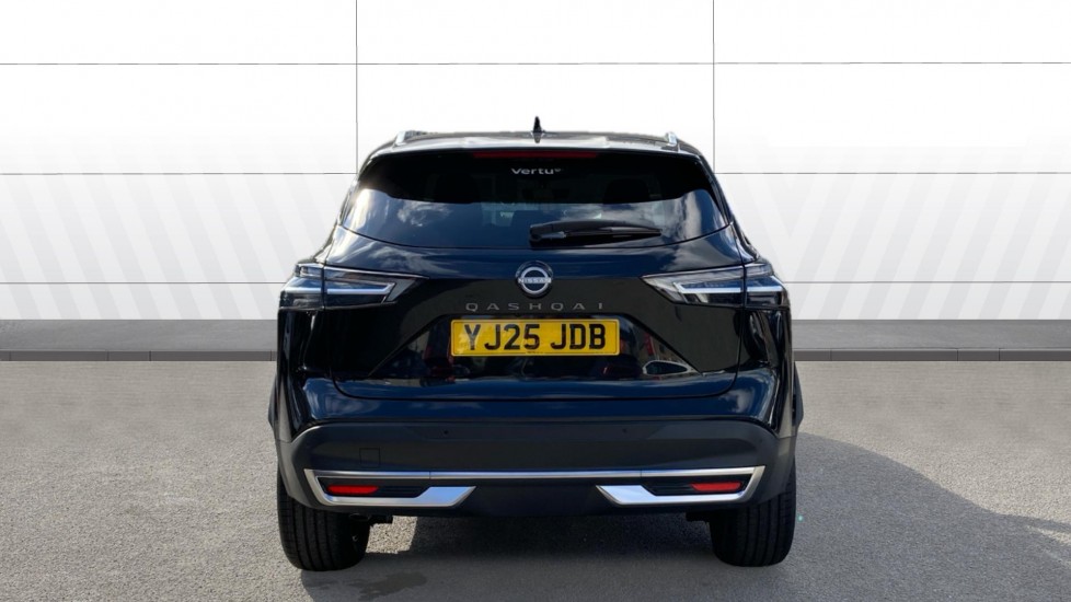 Nissan Qashqai 1.3 DiG-T MH N-Connecta 5dr Petrol Hatchback - Image 6