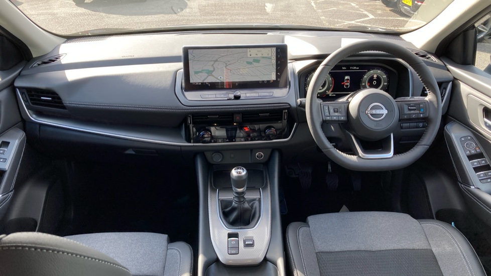 Nissan Qashqai 1.3 DiG-T MH N-Connecta 5dr Petrol Hatchback - Image 10