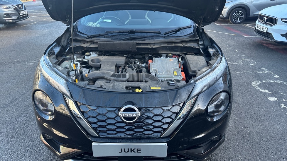 Nissan Juke 1.6 Hybrid Premiere Edition 5dr Auto Hybrid Hatchback - Image 8