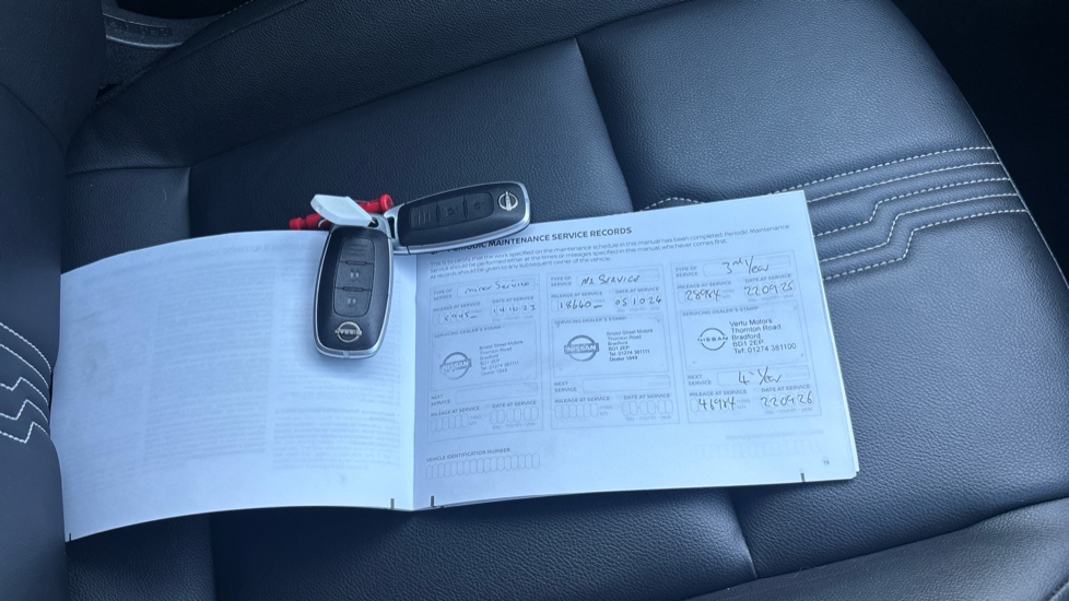 Nissan Juke 1.6 Hybrid Premiere Edition 5dr Auto Hybrid Hatchback - Image 19