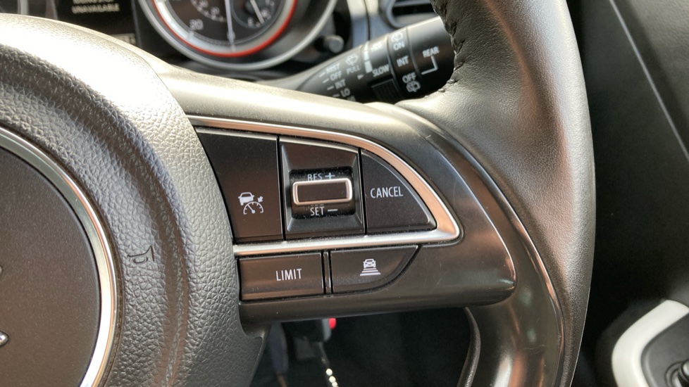 Suzuki Swift 1.2 Dualjet 83 12V Hybrid SZ-L 5dr Petrol Hatchback - Image 27