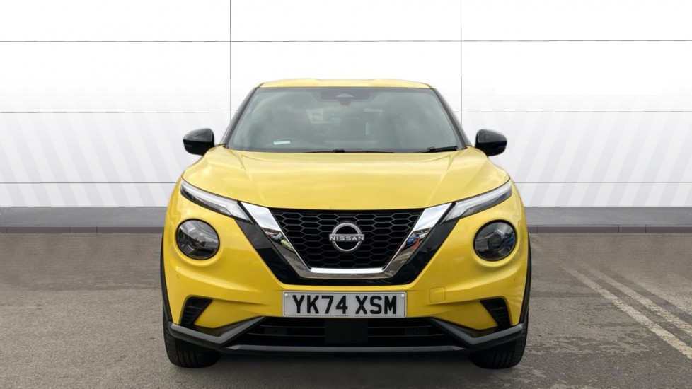 Nissan Juke 1.0 DiG-T N-Connecta 5dr DCT Petrol Hatchback - Image 3