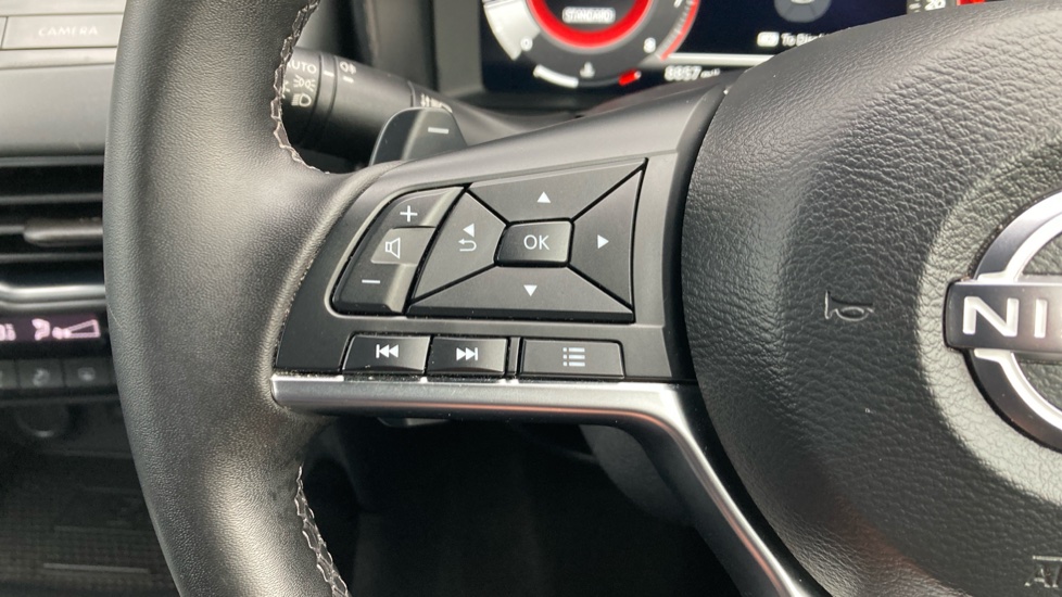 Nissan Juke 1.0 DiG-T N-Connecta 5dr DCT Petrol Hatchback - Image 26