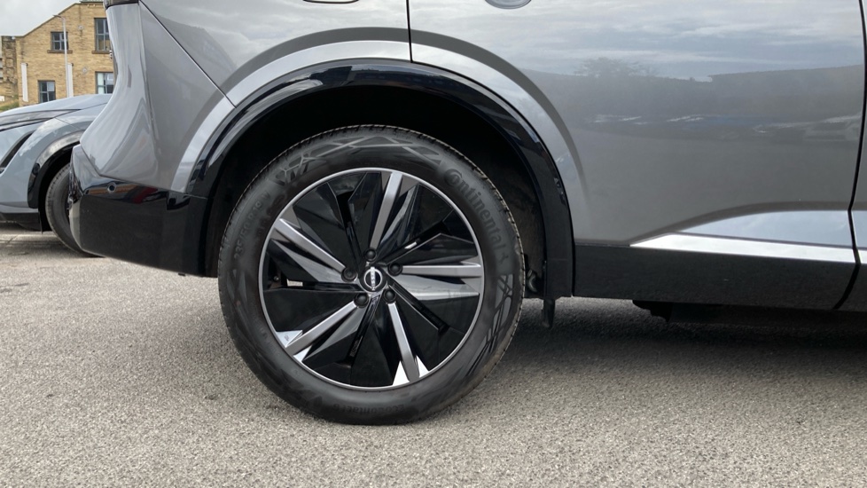 Nissan Qashqai 1.5 E-Power Tekna 5dr Auto Hybrid Hatchback - Image 7