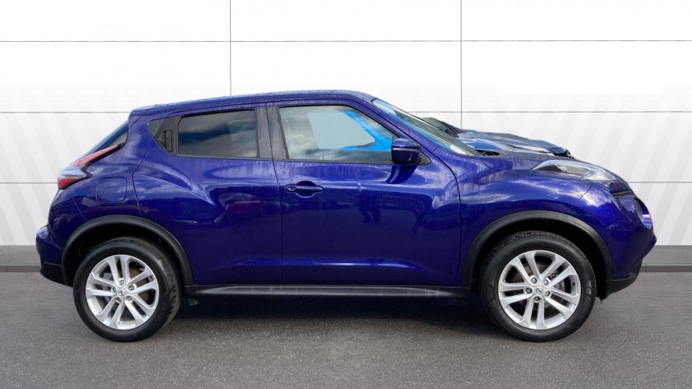 Nissan Juke 1.2 DiG-T N-Connecta 5dr Petrol Hatchback - Image 5