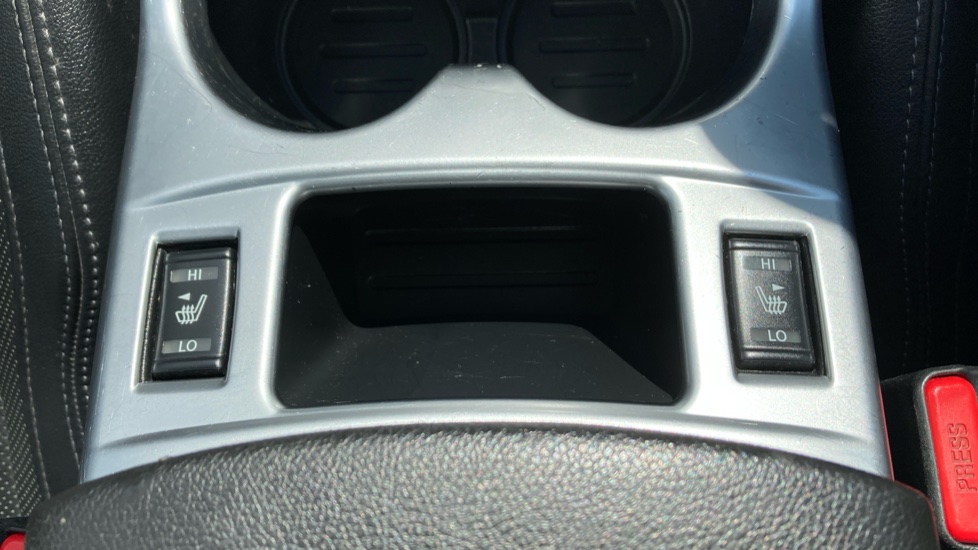 Nissan Qashqai 1.2 DiG-T Tekna [Non-Panoramic] 5dr Xtronic Petrol Hatchback - Image 24