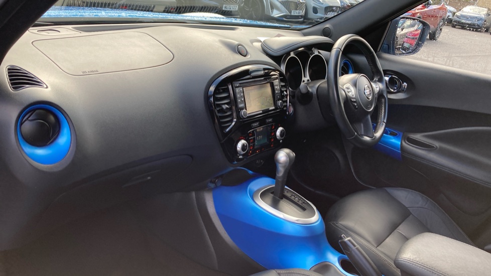 Nissan Juke 1.6 [112] Tekna 5dr CVT [Bose] Petrol Hatchback - Image 9