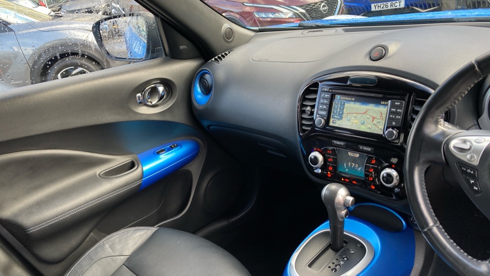 Nissan Juke 1.6 [112] Tekna 5dr CVT [Bose] Petrol Hatchback - Image 14