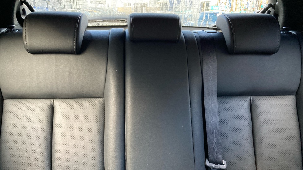 Nissan Juke 1.6 [112] Tekna 5dr CVT [Bose] Petrol Hatchback - Image 15
