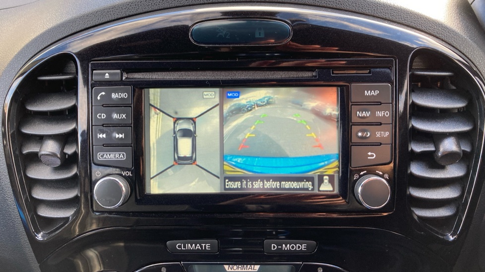 Nissan Juke 1.6 [112] Tekna 5dr CVT [Bose] Petrol Hatchback - Image 21