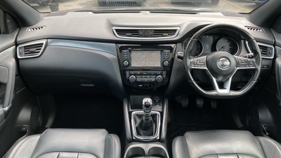 Nissan Qashqai 1.5 dCi 115 Tekna+ 5dr Diesel Hatchback - Image 10