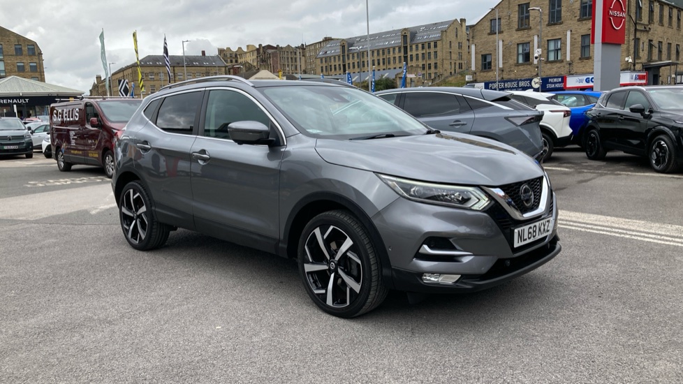 Nissan Qashqai 1.5 dCi Tekna 5dr Diesel Hatchback - Image 8