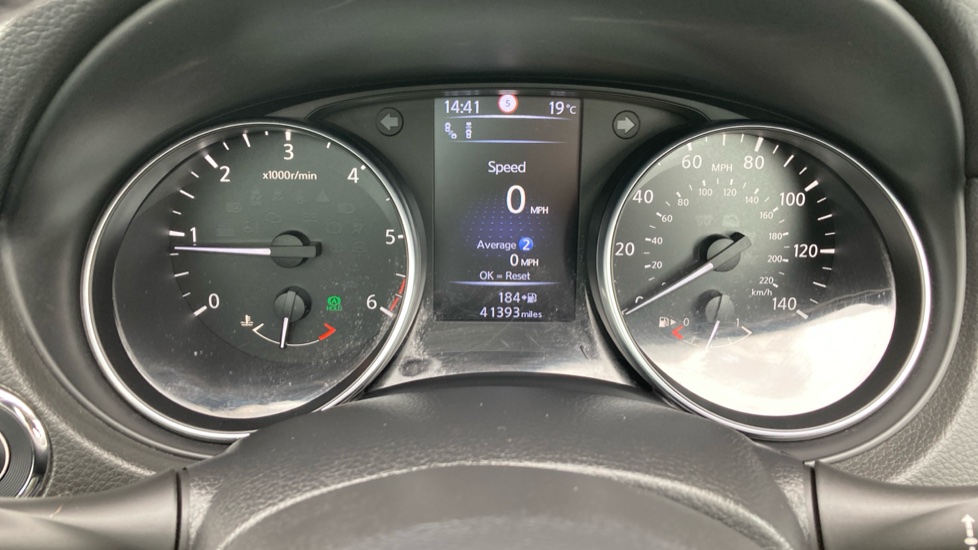 Nissan Qashqai 1.5 dCi Tekna 5dr Diesel Hatchback - Image 18