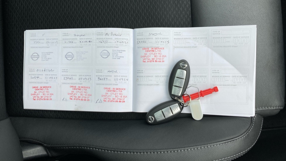 Nissan Qashqai 1.5 dCi Tekna 5dr Diesel Hatchback - Image 19