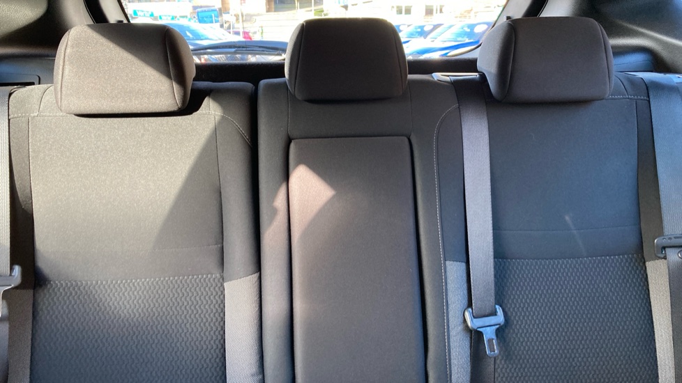 Nissan Qashqai 1.3 DiG-T Acenta Premium 5dr Petrol Hatchback - Image 15