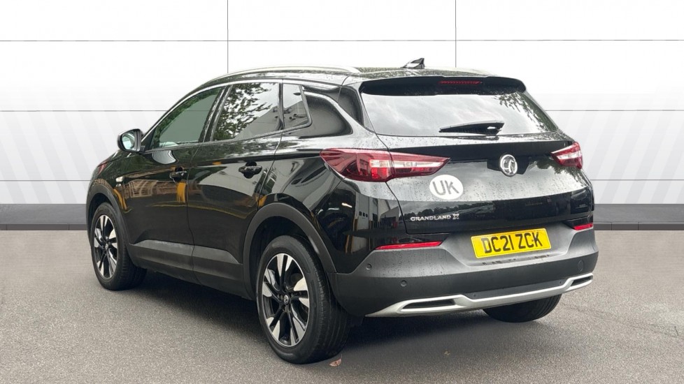 Vauxhall Grandland X 1.2 Turbo Griffin Edition 5dr Auto Petrol Hatchback - Image 2