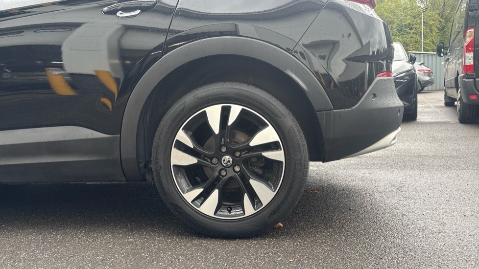 Vauxhall Grandland X 1.2 Turbo Griffin Edition 5dr Auto Petrol Hatchback - Image 7